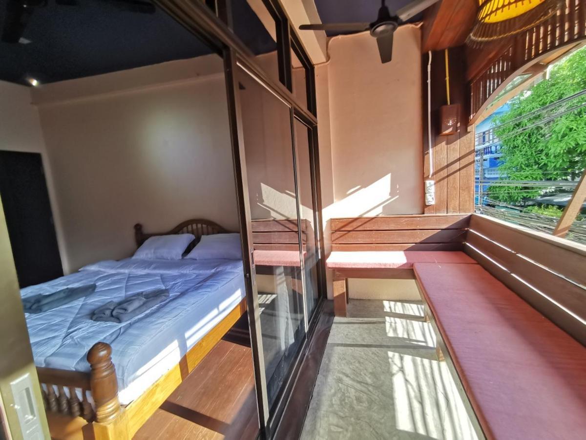 Madera House Chiang Mai Hotel Exterior photo
