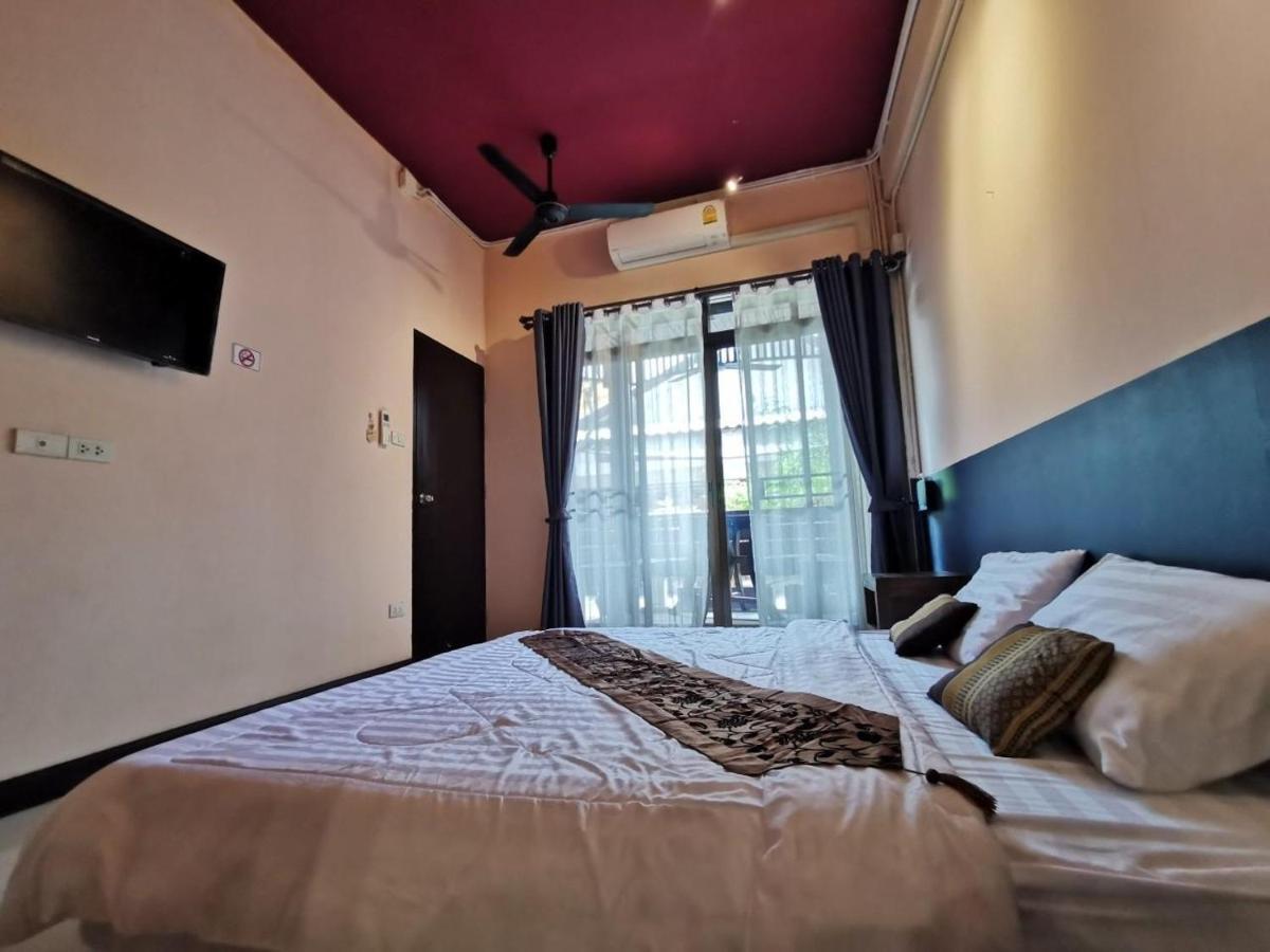 Madera House Chiang Mai Hotel Exterior photo